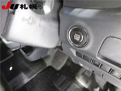 Mitsubishi DELICA D2