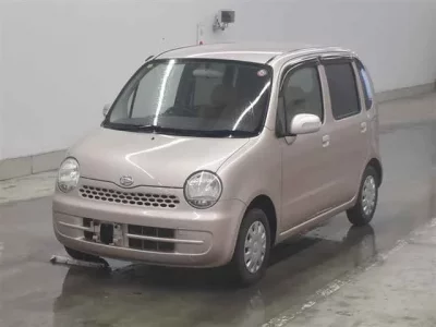 Daihatsu MOVE LATTE
