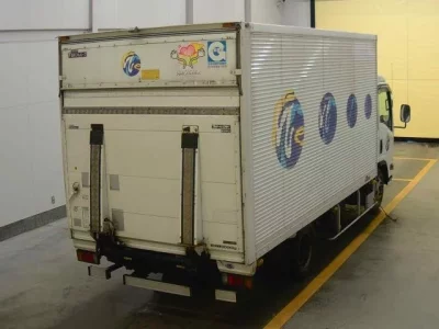 Isuzu ELF
