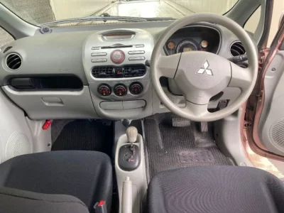 Mitsubishi I