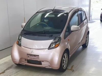 Mitsubishi I