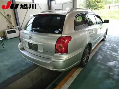Toyota AVENSIS WAGON