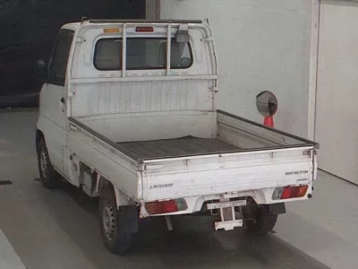 Mitsubishi MINICAB TRUCK