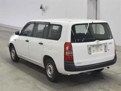 Toyota SUCCEED