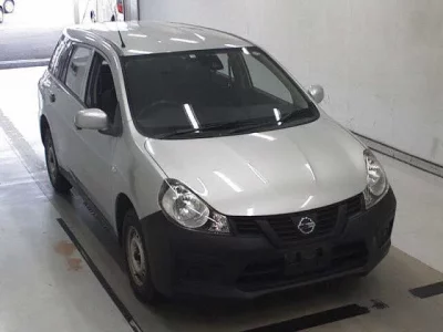 Nissan AD