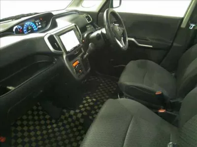 Mitsubishi DELICA D2