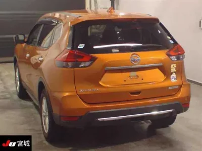 Nissan X-TRAIL