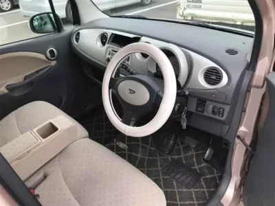 Daihatsu MOVE LATTE