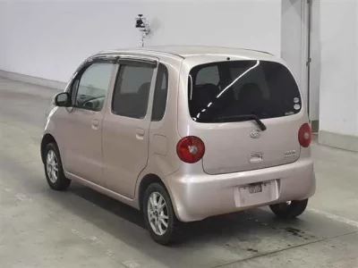 Daihatsu MOVE LATTE