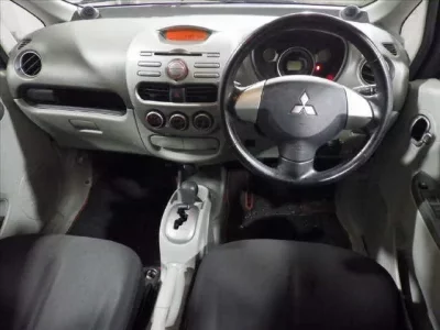Mitsubishi I