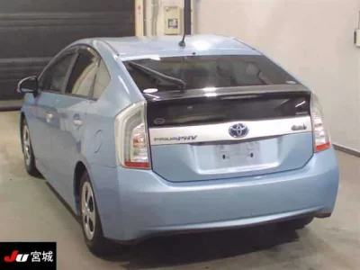 Toyota PRIUS PHV