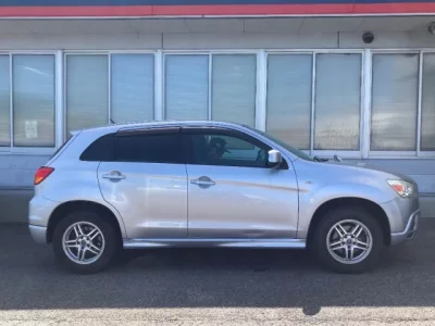 Mitsubishi RVR