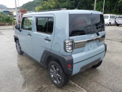 Daihatsu TAFT