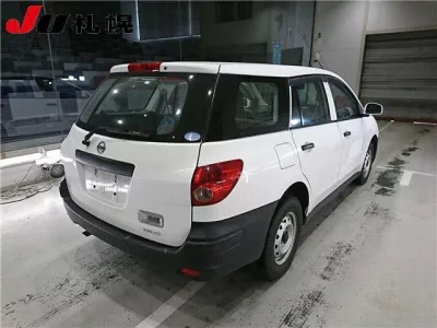 Nissan AD