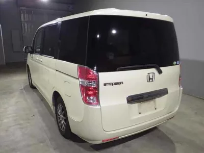 Honda STEP WAGON