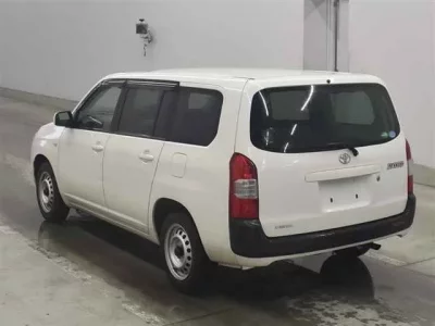 Toyota SUCCEED