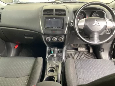 Mitsubishi RVR