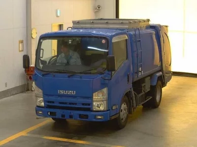 Isuzu ELF
