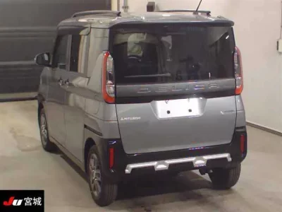 Mitsubishi DELICA MINI