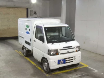 Mitsubishi MINICAB TRUCK