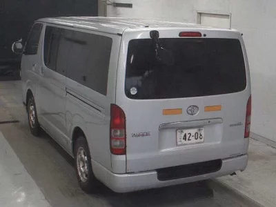 Toyota HIACE VAN