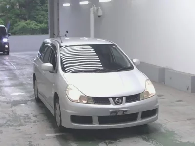 Nissan WINGROAD
