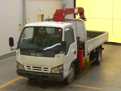 Isuzu ELF