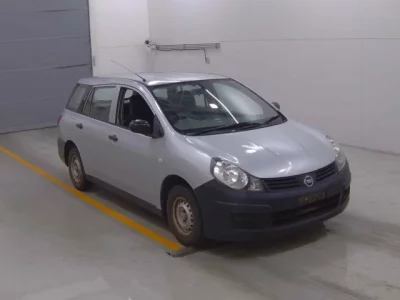 Nissan AD