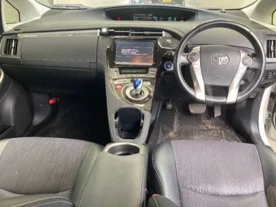 Toyota PRIUS PHV