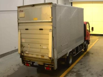 Isuzu ELF