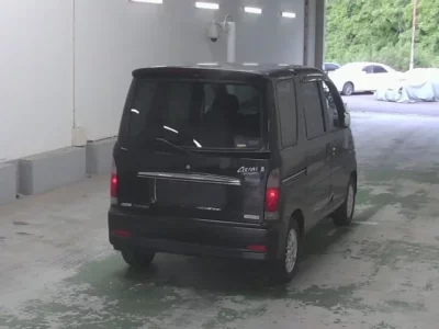 Daihatsu Atrai Wagon