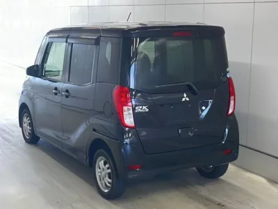 Mitsubishi EK SPACE