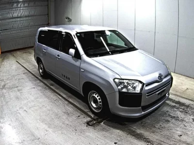 Toyota SUCCEED