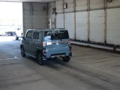 Daihatsu TAFT