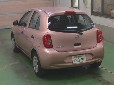 Nissan MARCH
