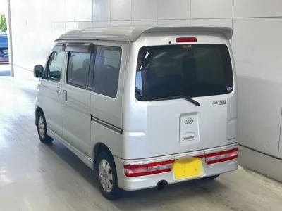 Daihatsu Atrai Wagon
