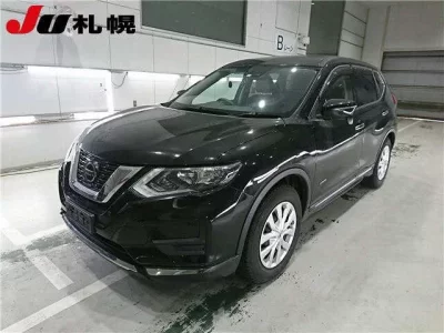 Nissan X-TRAIL