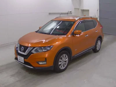 Nissan X-TRAIL