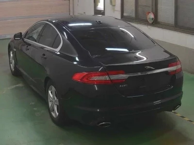 Jaguar XF SERIES