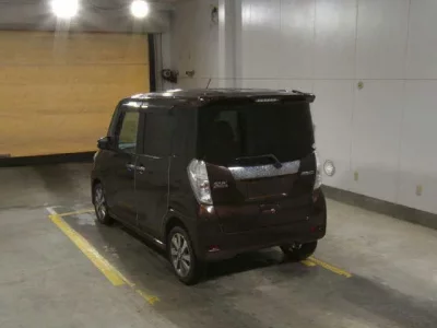Mitsubishi EK SPACE