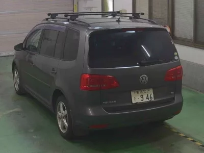 Volkswagen GOLF TOURAN