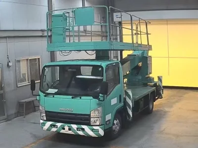 Isuzu ELF