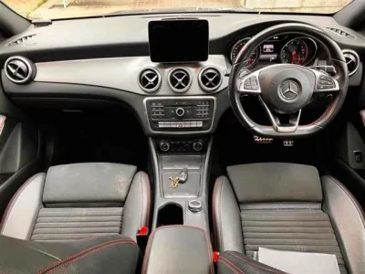 Mercedes-Benz CLA CLASS