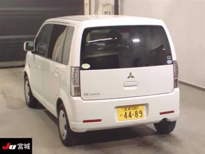 Mitsubishi EK WAGON