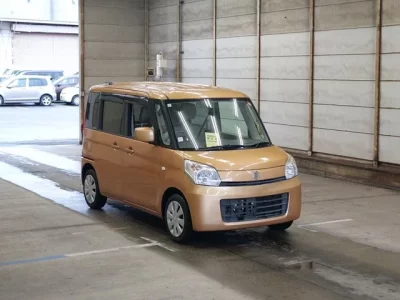 Suzuki SPACIA