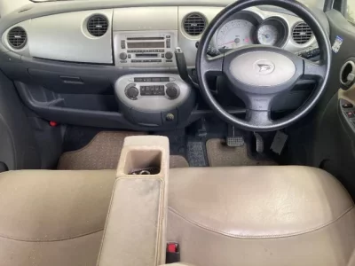 Daihatsu MOVE LATTE