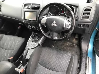 Mitsubishi RVR