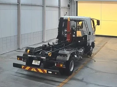 Mitsubishi FUSO FIGHTER