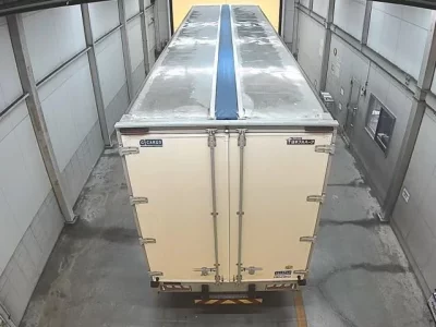 Isuzu TRUCK