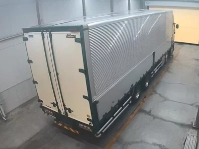 Isuzu TRUCK